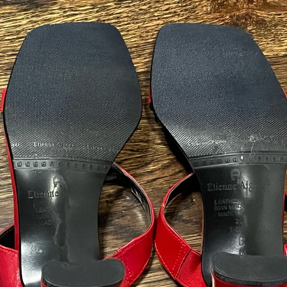 cute Red SZ 6 Etienne Aigner (never worn) - Picture 3 of 10
